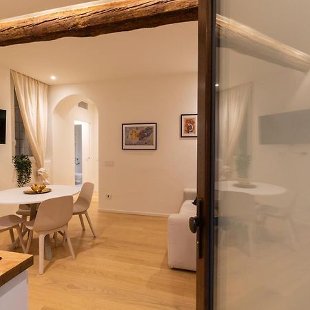 Domus Ticinese Apartment Milan Exterior photo