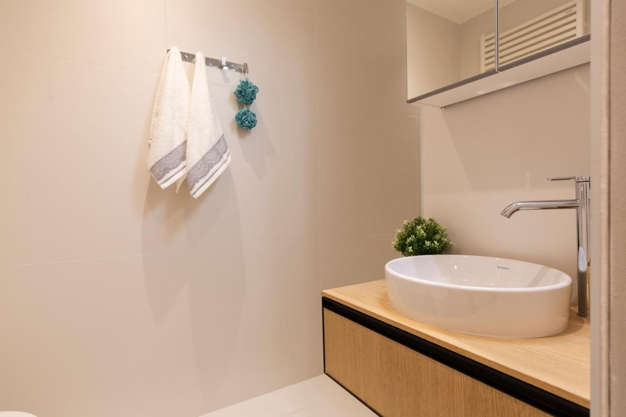 Domus Ticinese Apartment Milan Exterior photo